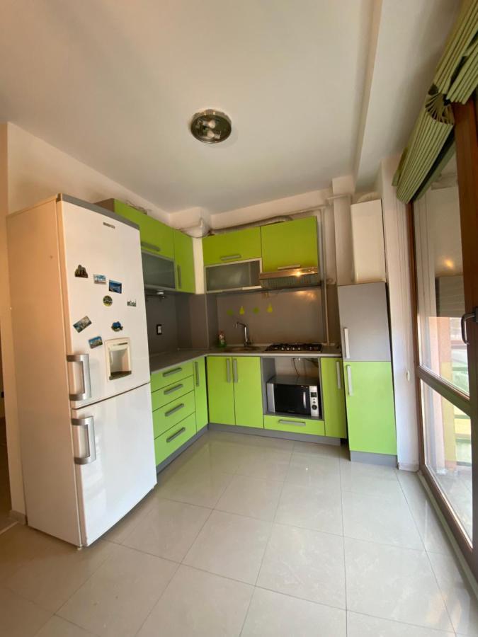 Apartament 3 Camere Бакеу Екстер'єр фото